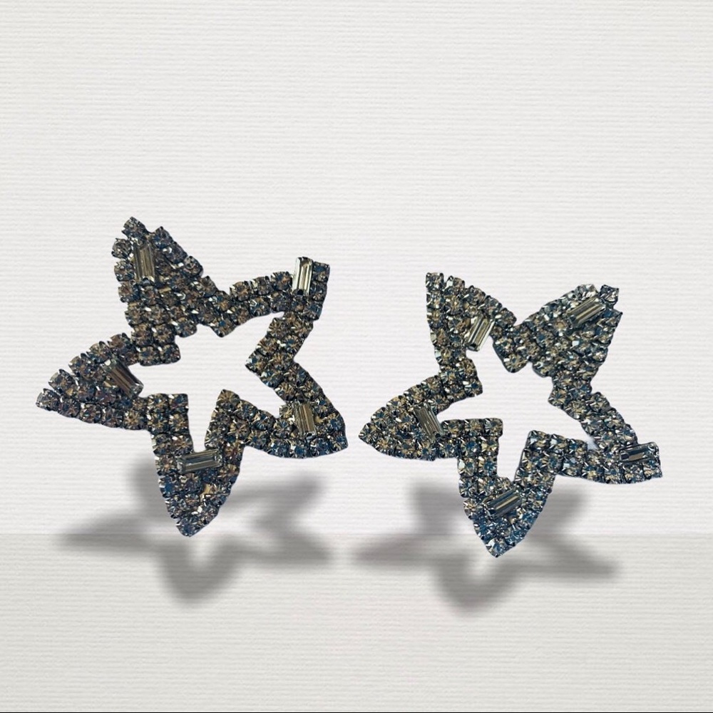 Super Flashy Star Stud Earrings ✨✨